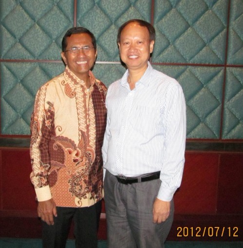 印尼國企部部長余世甘先生國家電力總公司總裁在雅加達與廖世明董事長會談